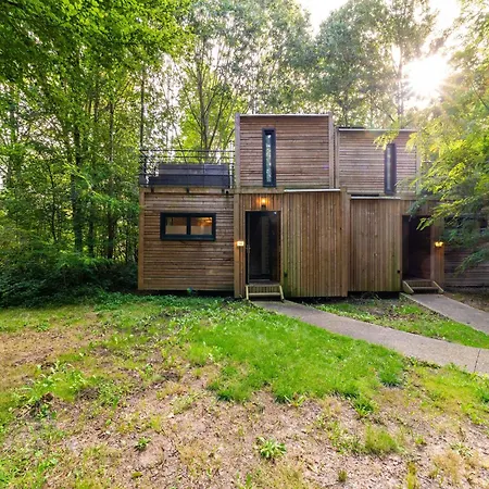 Tranquil Woodland Retreat