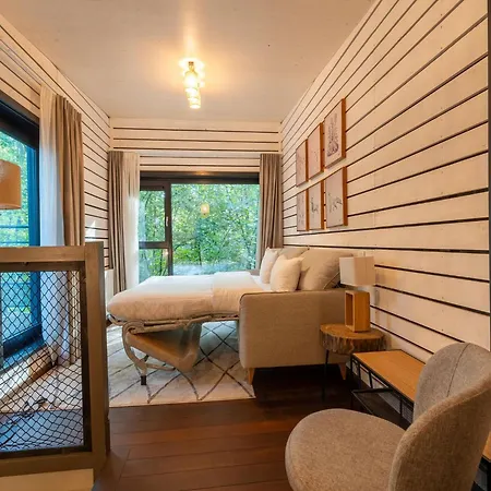 Tranquil Woodland Retreat * Antoing