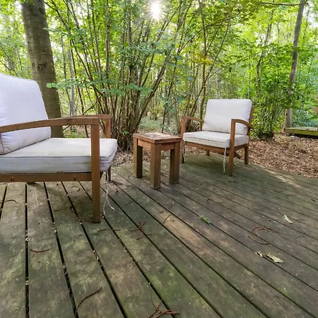 Tranquil Woodland Retreat Prázdninový dům *